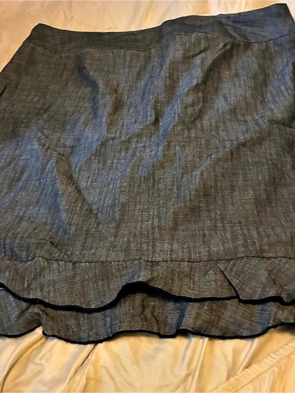 Cato Mini Ruffle Skirt in Gray Size Medium